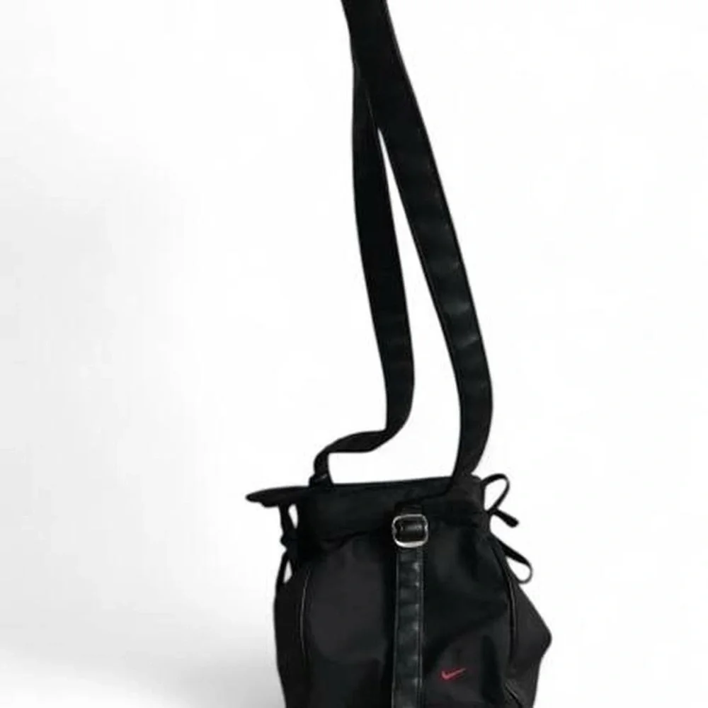 NIKE Vintage Crossbody Bag